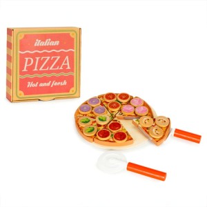 Wooden pizza set