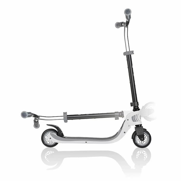 Globber Foldable 2 Wheel Scooter Flow 125 - Black / White