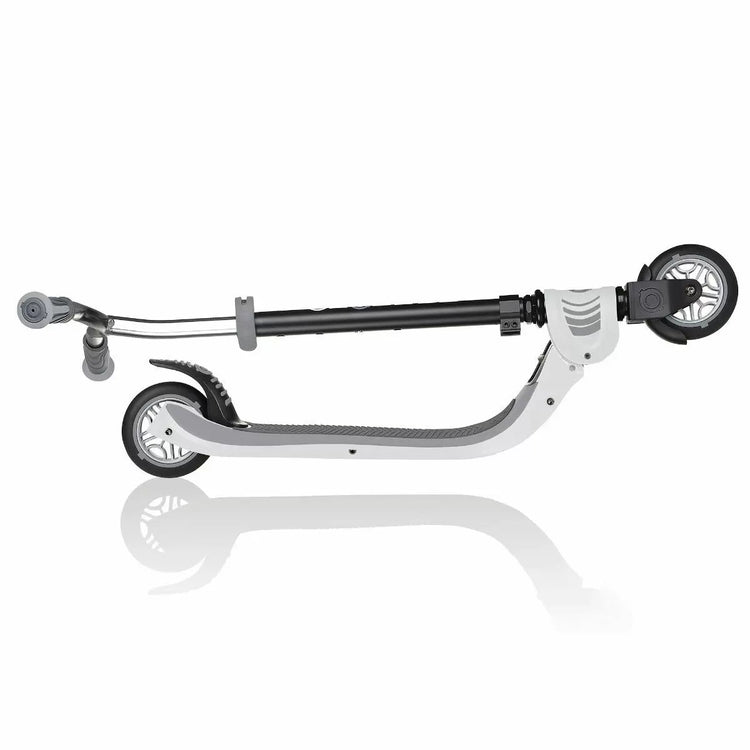 Globber Foldable 2 Wheel Scooter Flow 125 - Black / White