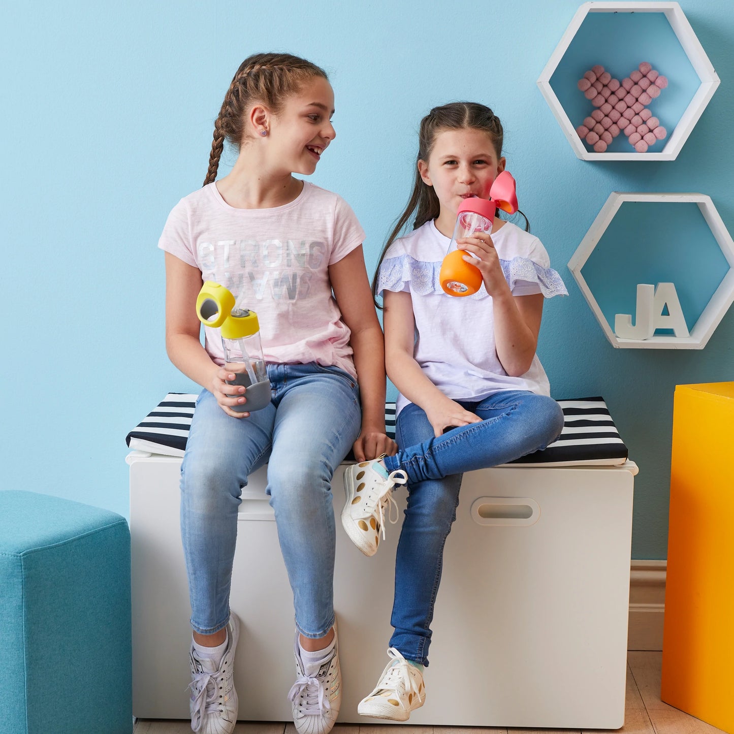 b.box Tritan™ Bottle - 450ml – Strawberry Shake